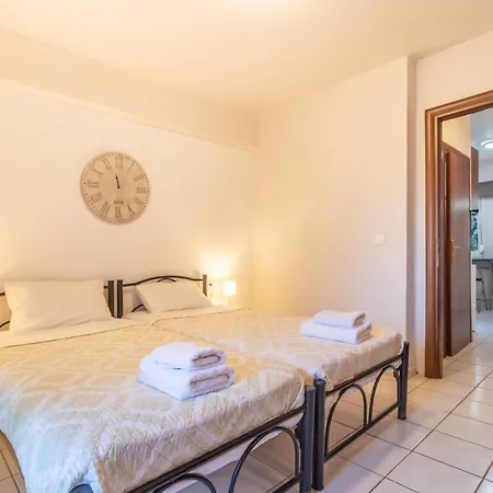 Properstay 107 - Sea View Apartamento Polychrono