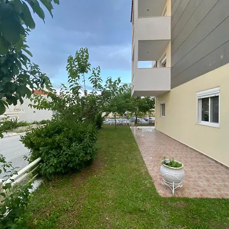 Properstay 107 - Sea View Apartamento Polychrono