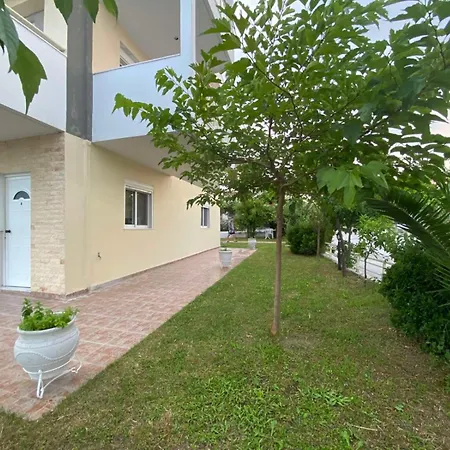 Properstay 107 - Sea View Apartamento Polychrono