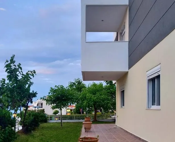Properstay 107 - Sea View *