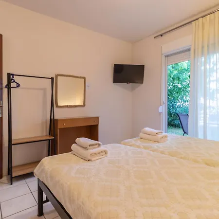 Properstay 107 - Villa Sea View Polychrono