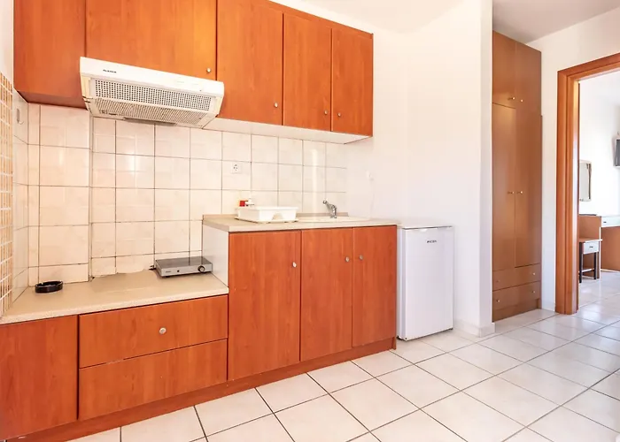 Properstay 107 - Sea View Apartman Políhrono